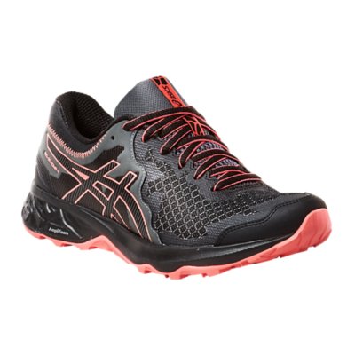 vetement trail asics