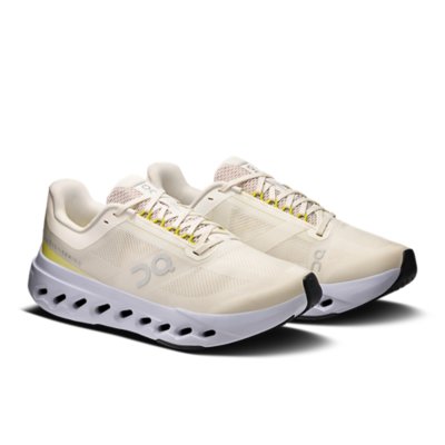 chaussures de running femme cloudsurfer next