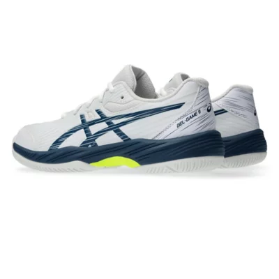 High-quality tennis equipment and accessories