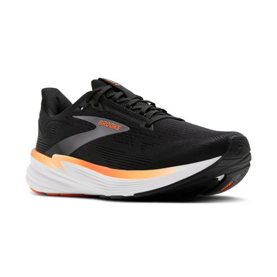 Brooks Revel 8
