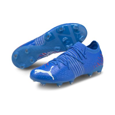 chaussure de foot vissé moulé