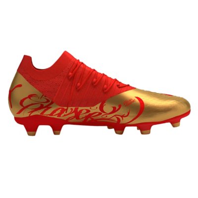 chaussure de foot vissé et moulé