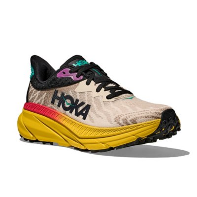 Beige, jaune et noir