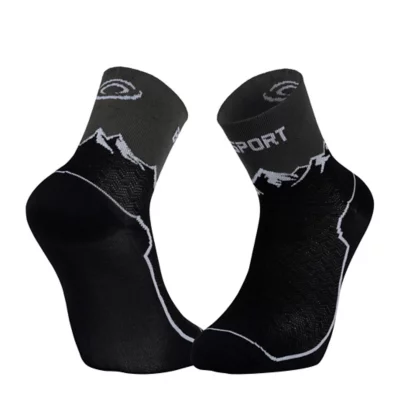 CLOSEMATE 6 Paires Chaussettes Basses Homme Femme 39-42 43-46 en Coton Socquettes de Sport Antidérapantes Respirantes Anti-Ampoule pour Sportswear Running Randonnée Cyclisme Tennis en Blanc Noir M