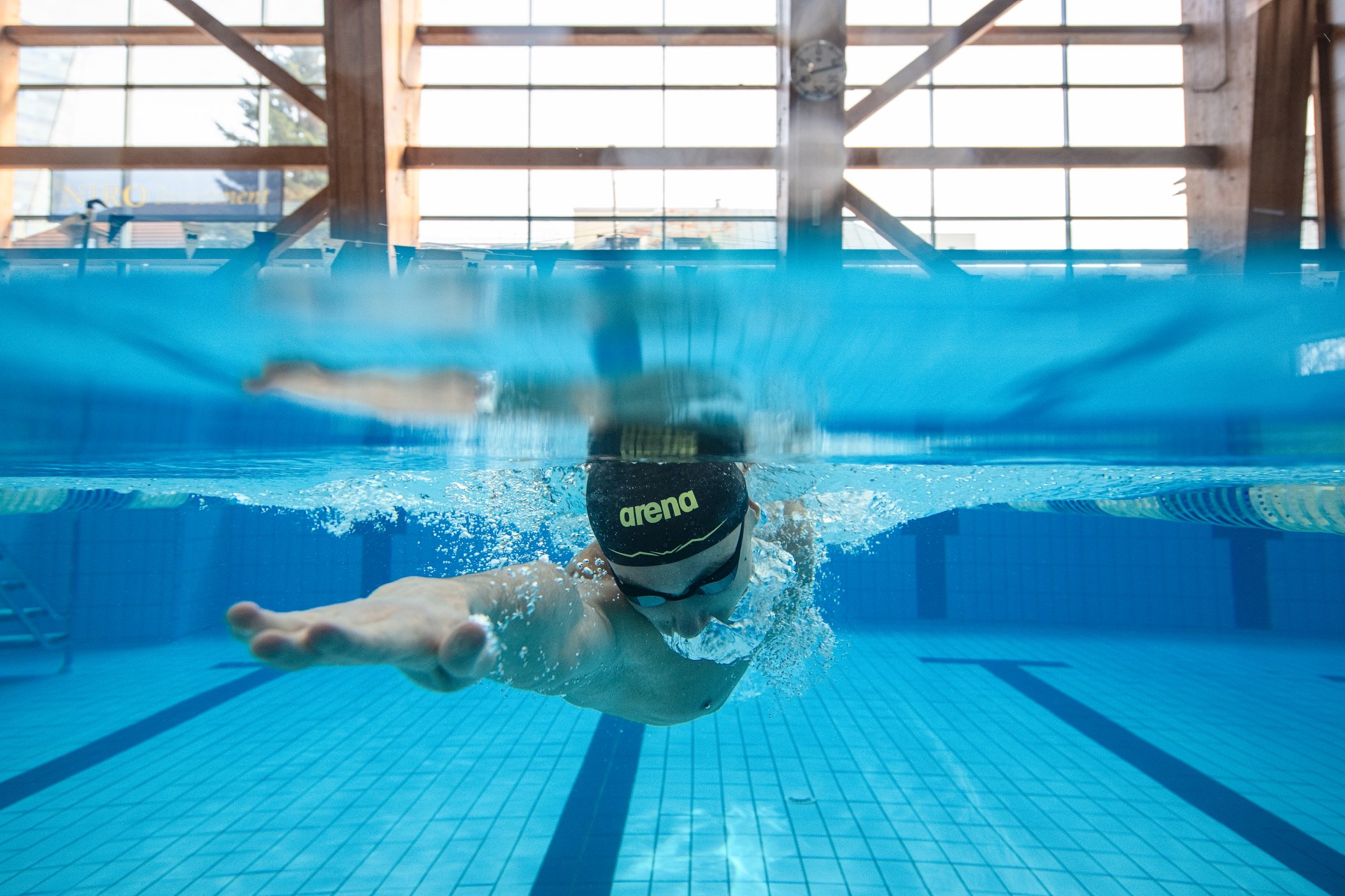 SAC NATATION 30 L NOIR VERT pour les clubs et collectivités