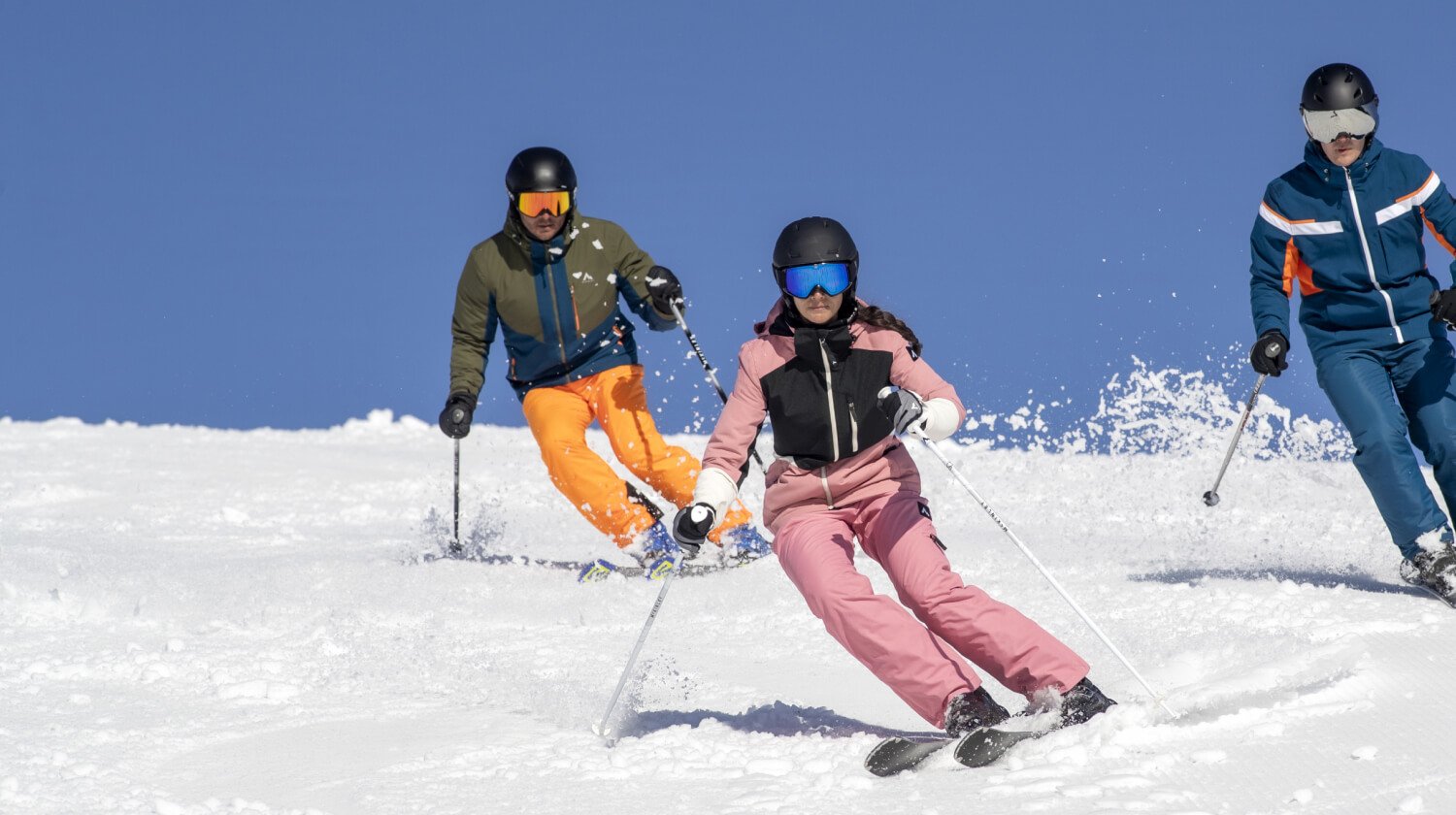 Ceintures et bretelles pour le ski et les activités sportives