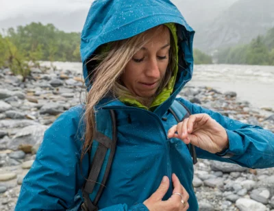 Vetement de pluie femme best sale pour randonnée