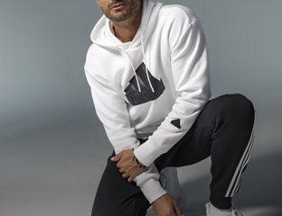 Pack Nike Sportswear pour Homme. Sweat-shirt + Bas de jogging + Bob + Banane