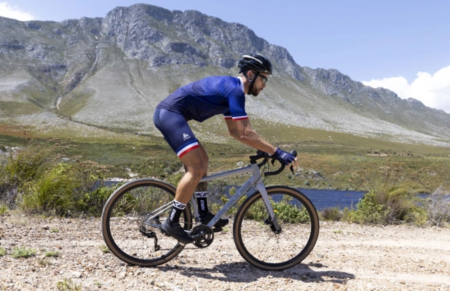Comment bien choisir son velo de route Intersport