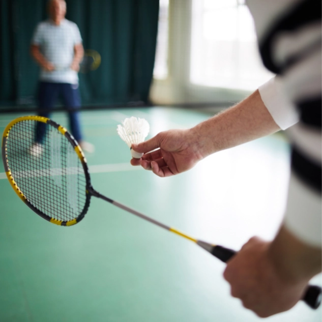 Comment choisir sa raquette de badminton ? Intersport