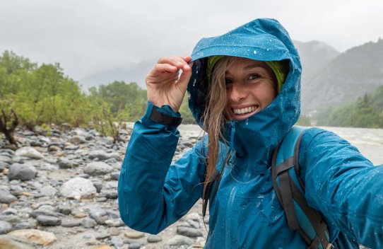 Gore tex techwear store