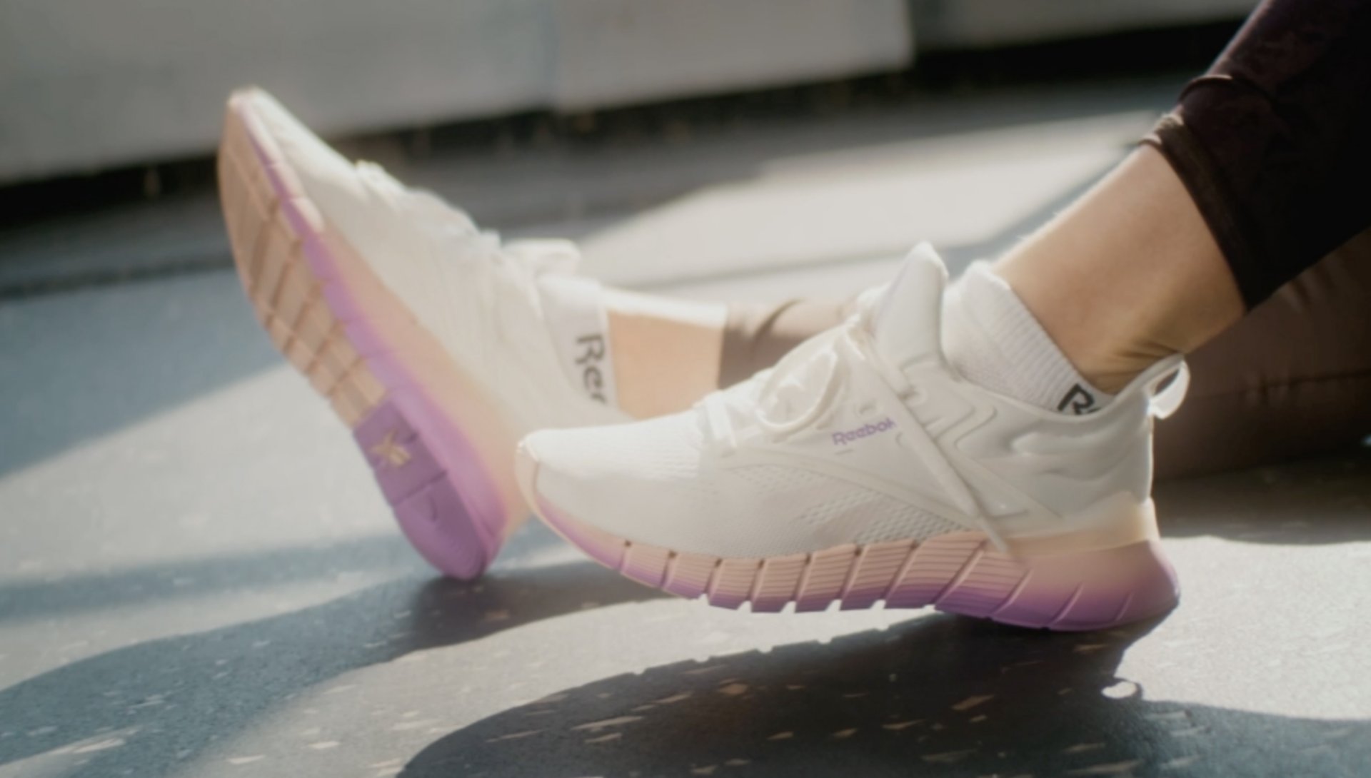 Reebok Chaussures vetements et equipements de fitness