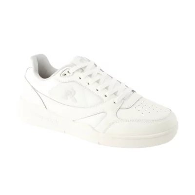 De trois quarts avant