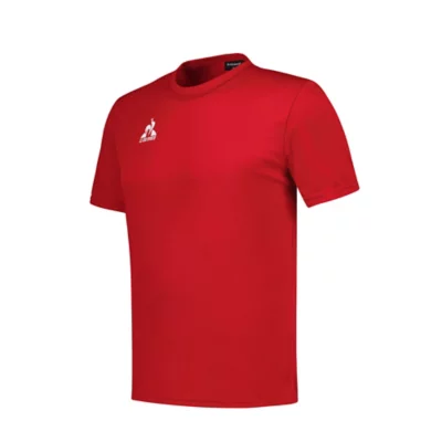 EN IMAGES. Vintage, rouge... tout sur le prochain maillot Third du PSG