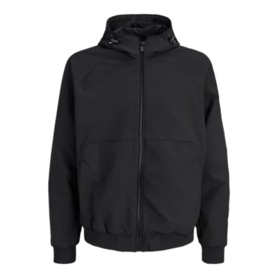 De trois quarts avant