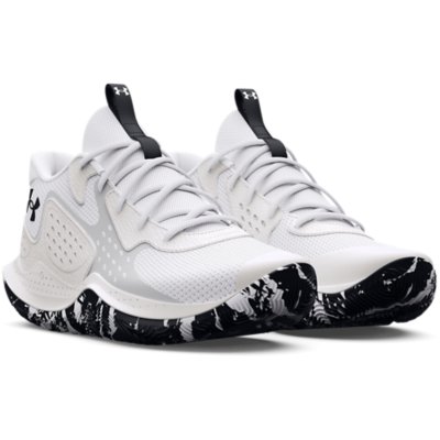 Chaussure de basketball intersport hot sale