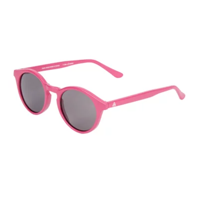 De trois quarts avant