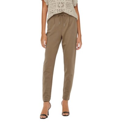 Pantalon intersport femme new arrivals