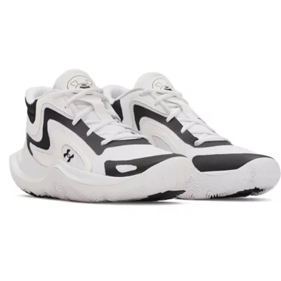 De trois quarts avant