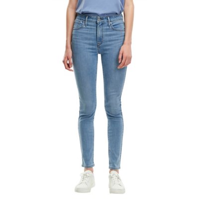 Jeans levis 2025 femme intersport