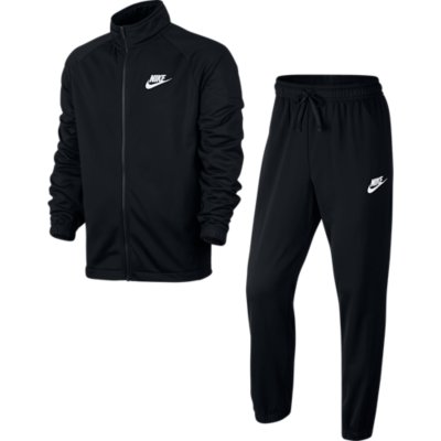 tenue jogging nike