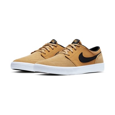 intersport nike sb