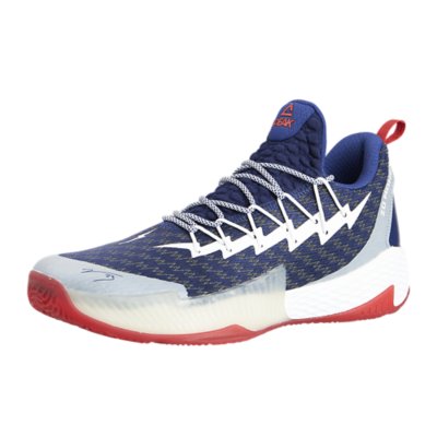 Chaussure basketball clearance intersport