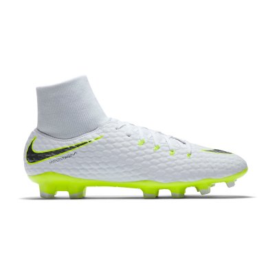 crampon nike phantom intersport