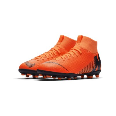 intersport crampon foot