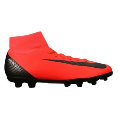 crampon de foot intersport