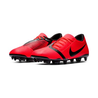 crampon nike intersport