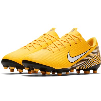 chaussure de neymar orange