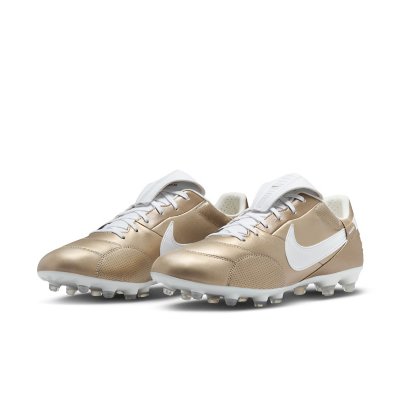 Chaussure foot nike intersport hotsell