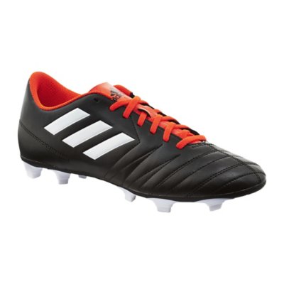 intersport chaussure de rugby