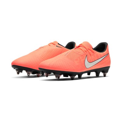 crampon fer nike