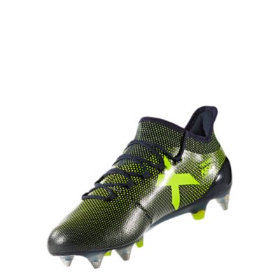 crampon adidas intersport