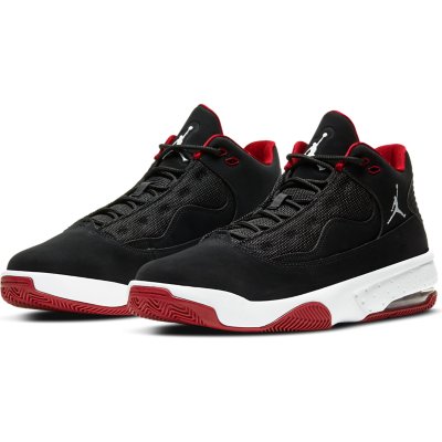 magasin de chaussure de basketball jordan