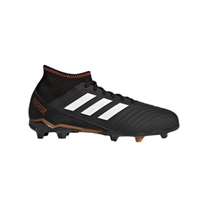 crampon adidas predator intersport