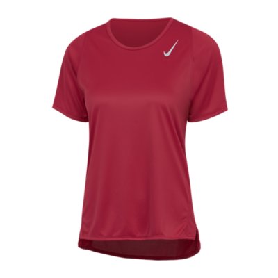 Tee shirt 2025 nike femme rouge