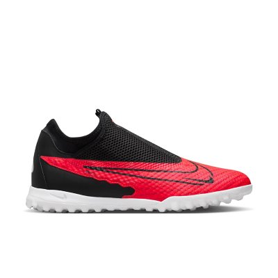 intersport chaussure de foot nike