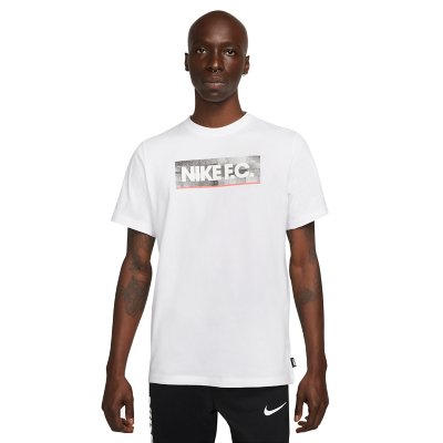 t shirt nike intersport