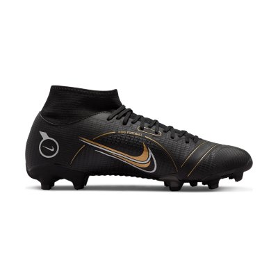 chaussure de foot vissé et moulé