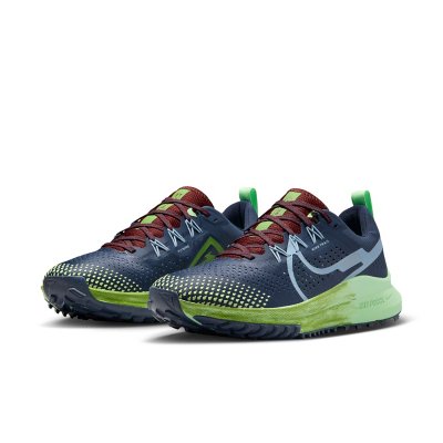 chaussures de trail femme react pegasus trail 4