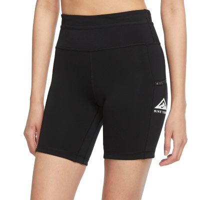 Short taille haute Nike Yoga Luxe pour Femme. Nike BE