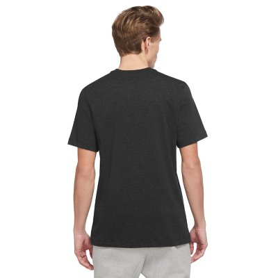 tee shirt nike intersport