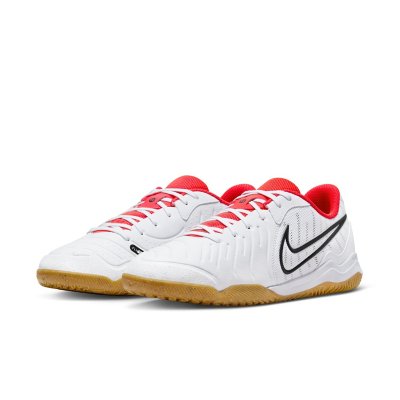 Chaussure de discount foot salle intersport