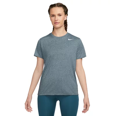 Running Nike SurvÃªtement Nike Femme Intersport Tee-shirt à