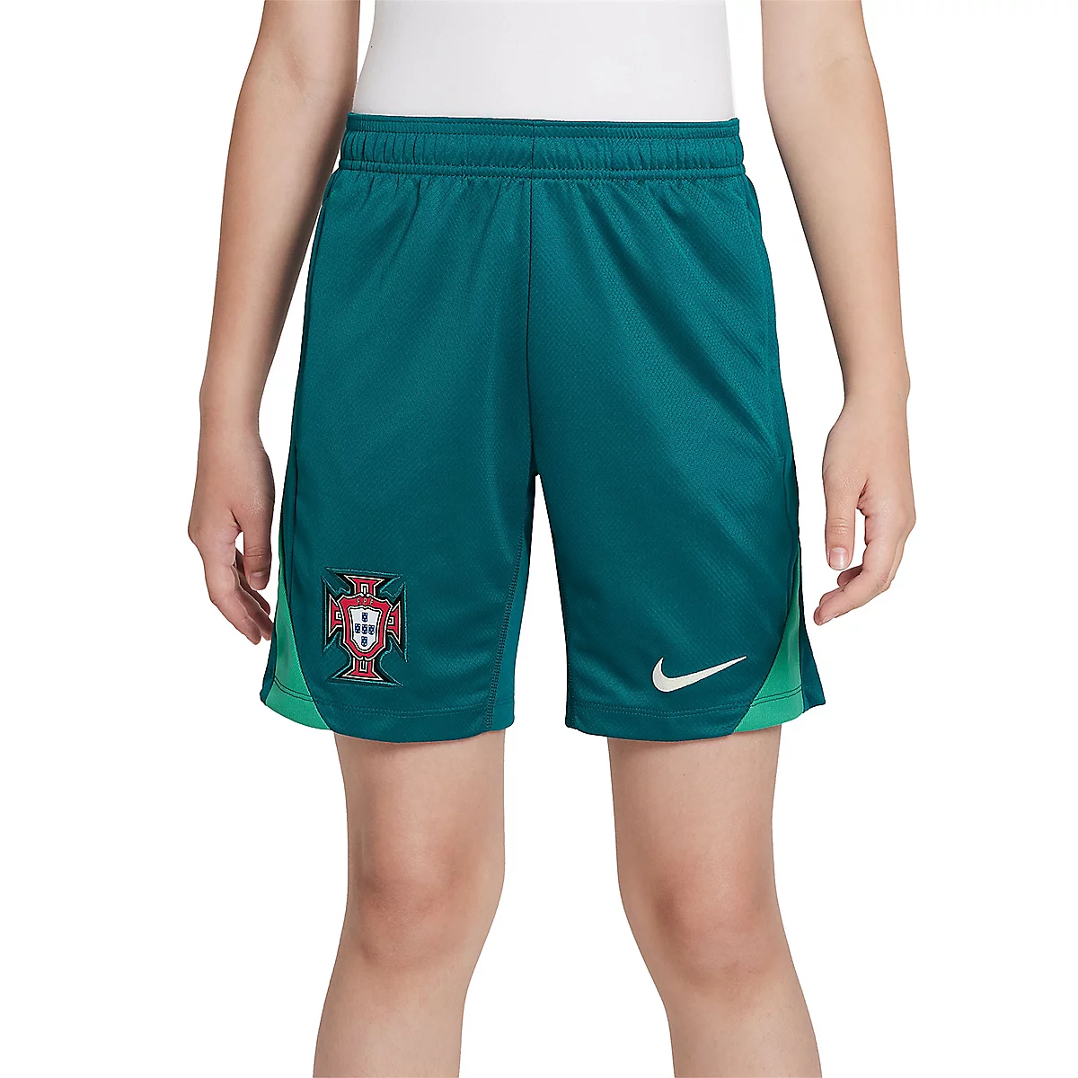 short d'entraînement de football enfant portugal 2024