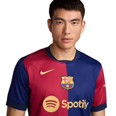 Maillot barcelone intersport 2025