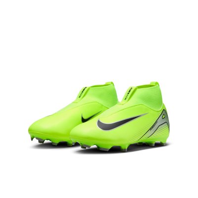 Chaussure foot nike intersport hotsell